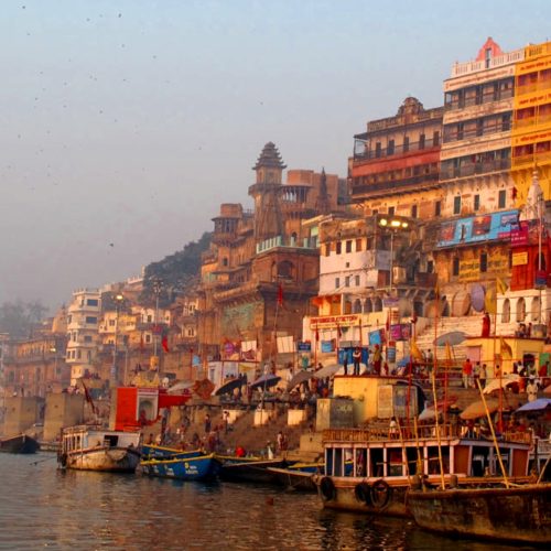 A Comprehensive Guide to Dashashwamedh Ghat, Varanasi.